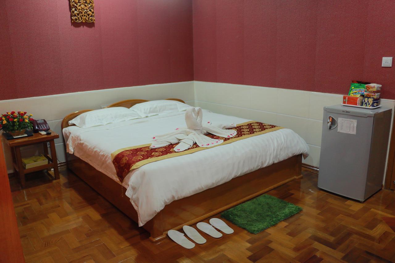 Hotel Shwe Pyi Tan Mandalaj Zewnętrze zdjęcie