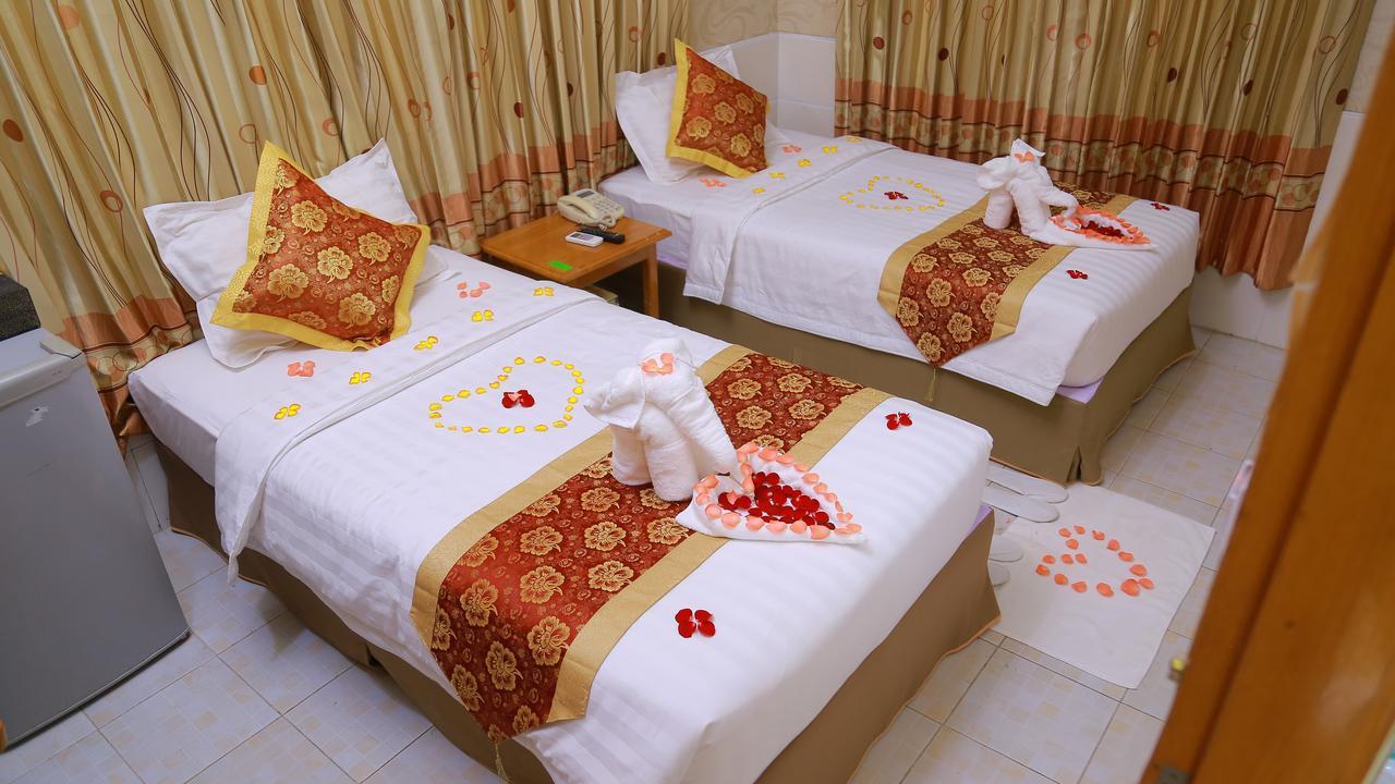 Hotel Shwe Pyi Tan Mandalaj Zewnętrze zdjęcie
