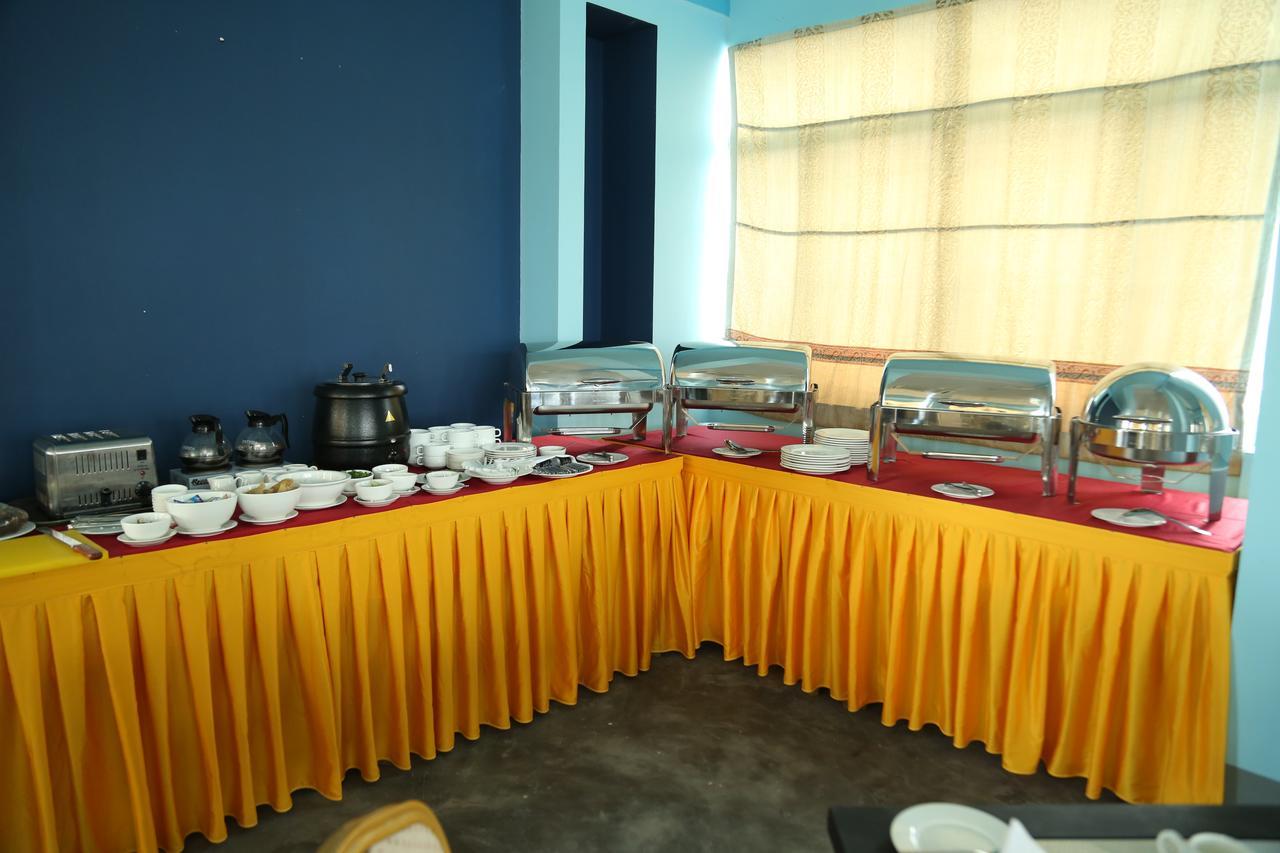 Hotel Shwe Pyi Tan Mandalaj Zewnętrze zdjęcie