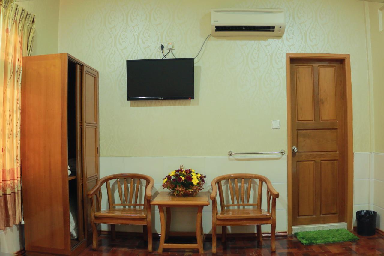 Hotel Shwe Pyi Tan Mandalaj Zewnętrze zdjęcie
